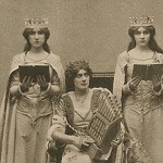 Casswell Smith, Lizzie, photographer. Lily Brayton [as] Queen to King Richard and attendants. London: Virtue & Co., [1900-1903?].