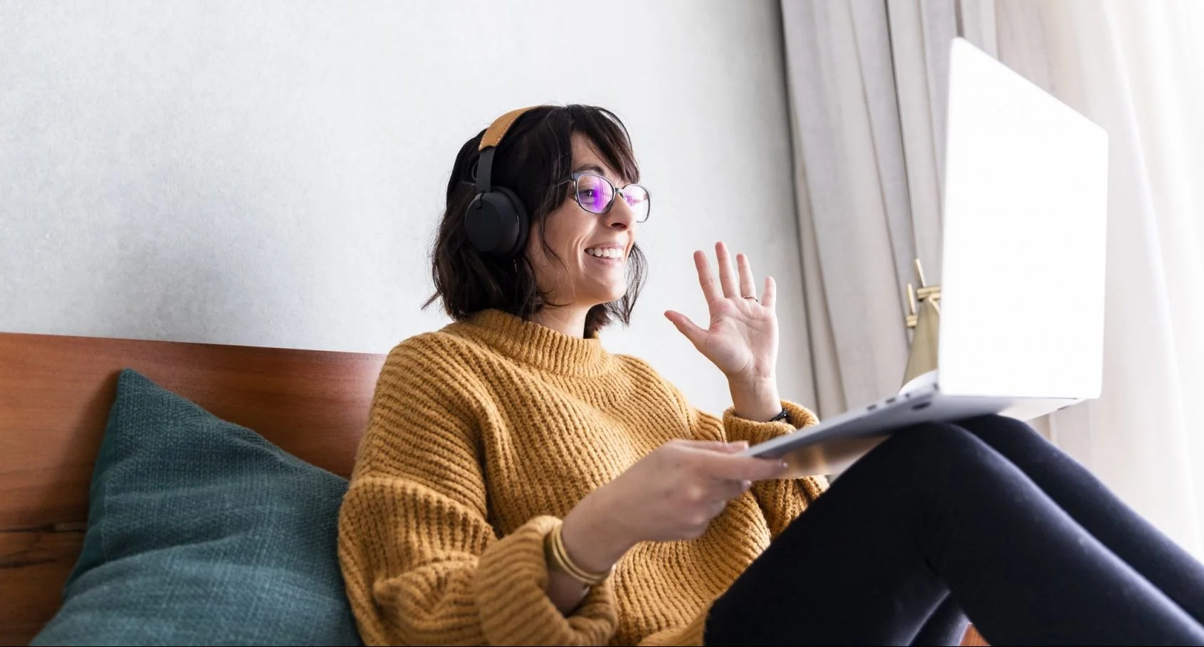 Pregnant Woman With Headphones On Belly Smiling Side View High-Res Stock  Photo - Getty Images